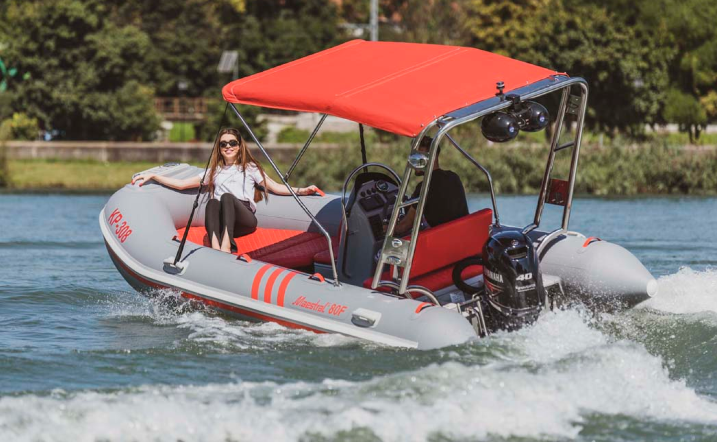 RIB boats, RIB čamac, ris maestral, ris maestral f80, maestral camac, gliser prodaja, zamjena tubusa, gumenjaci hrvatska, ris, ris sportnautik gradacac, rafting, sportski camac, Schnellboot zu verkaufen, Sportboot, sports boat
